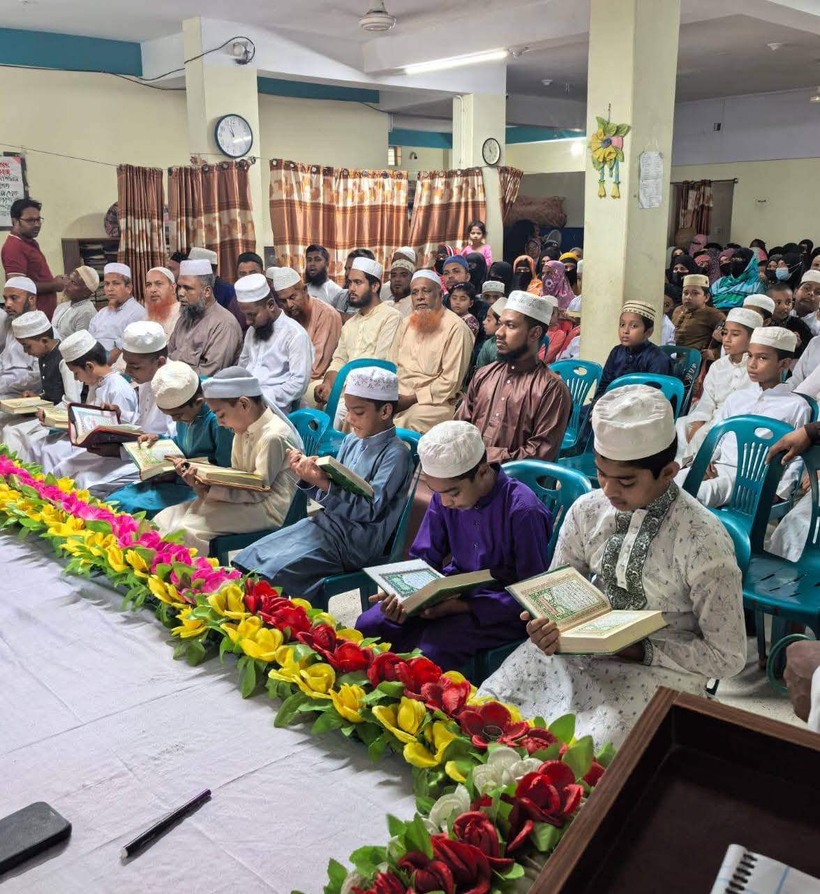 মোহাম্মদপুরে দারুল কুরআন মাদ্রাসায় মতবিনিময় সভা-প্রধান অতিথি হিসেবে উপস্থিত ছিলেন বরেণ্য কৃষি বিজ্ঞানী ব্যবস্থাপনা পরিচালক ড. আলী আফজাল